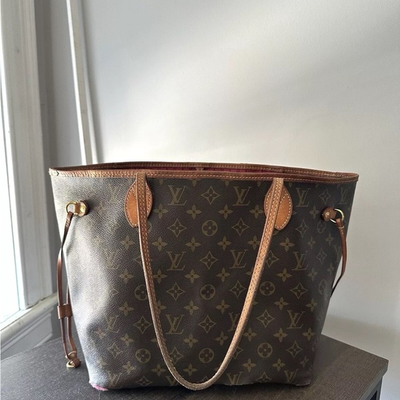 Authentic Louis Vuitton Neverful MM- Peony🩷✨ - Picture 3 of 10